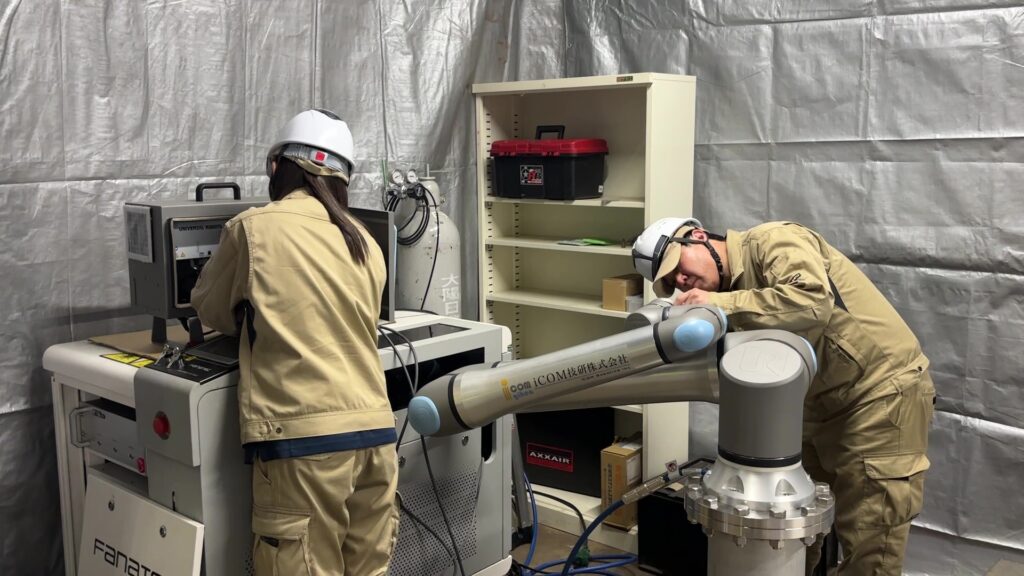 レーザー溶接システム_組み立て