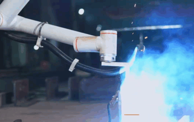 FAIRINO AIRLab｜ロボットに“目”を与え、溶接シームを理解させる新時代