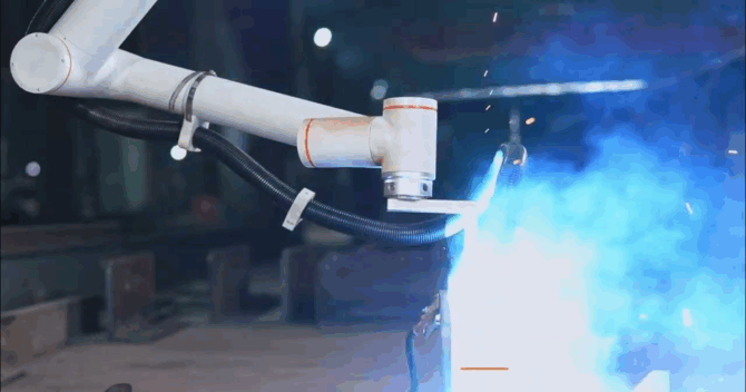 FAIRINO AIRLab｜ロボットに“目”を与え、溶接シームを理解させる新時代