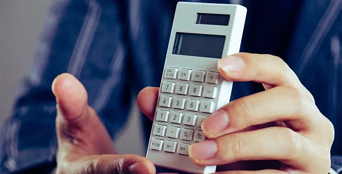 倉庫管理システム(WMS)の費用相場