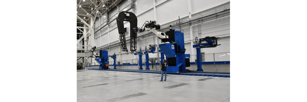 Spirit AeroSystems|大型航空機部品を2台のロボットで検査