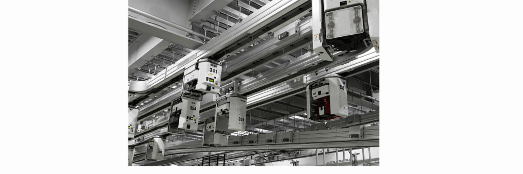 天井搬送に設置した軌道を自動走行する搬送装置OHT(Overhead Hoist Transport)